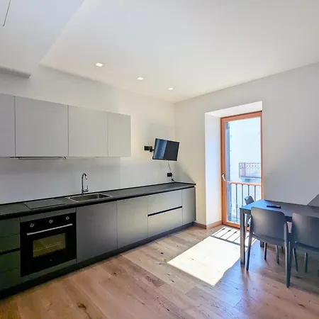 Apartment Domus Aurea Domodossola